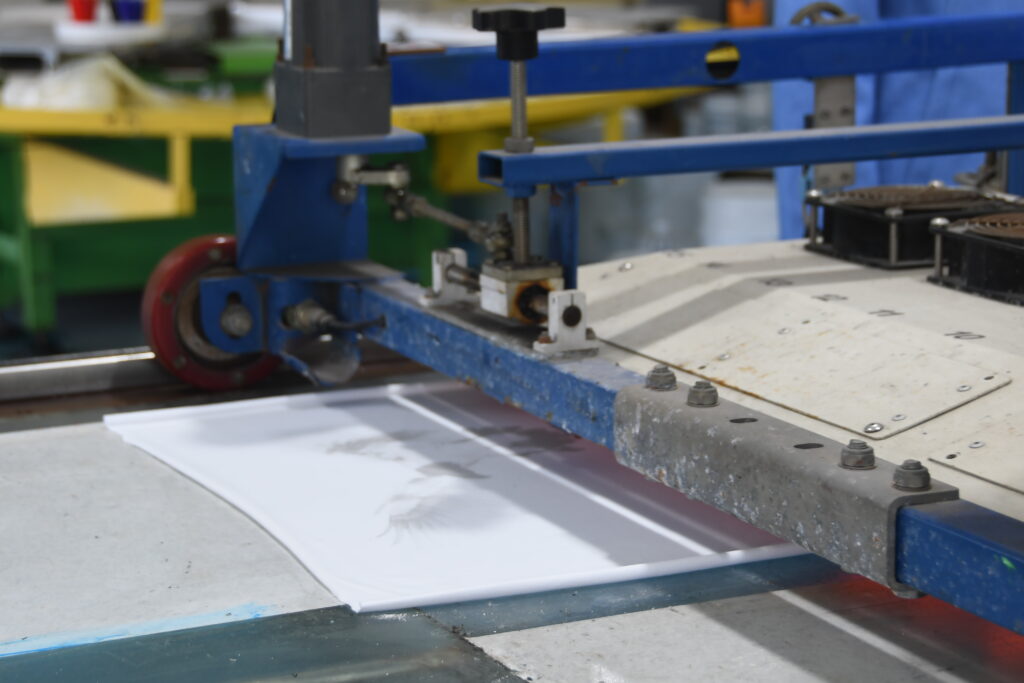 หมึกพลาสติซอลสำหรับโรยหิน